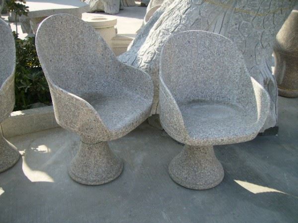 G635 bench
