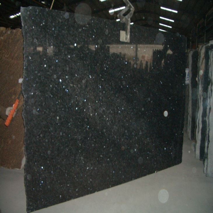 emerald green granite slab (2)