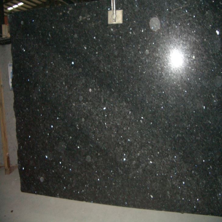 emerald green granite slab (7)